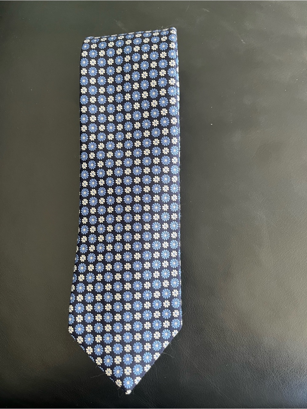 Brooks Brothers Blue Floral Pattern Silk Tie